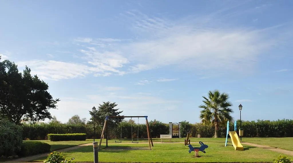 Apartamentos San Bruno Canela Isla Canela 0*,  Espanha